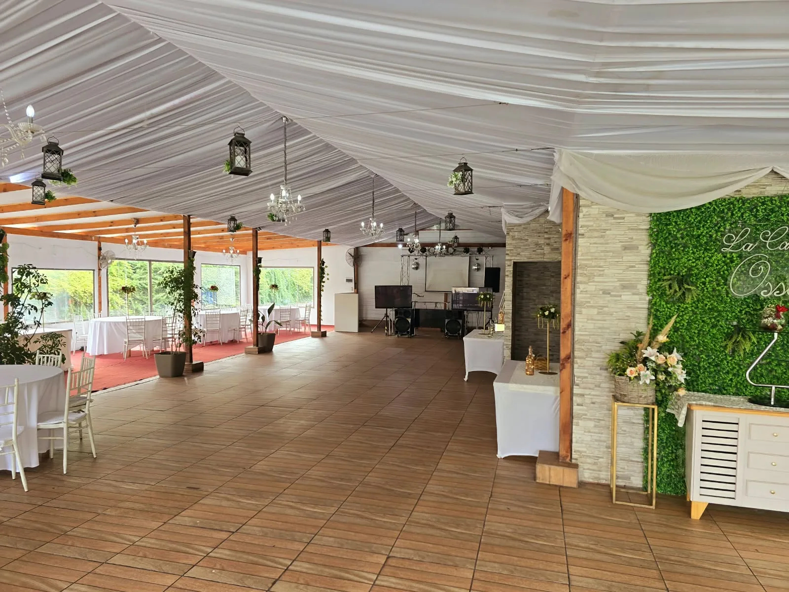 Salón de eventos y pista de baile